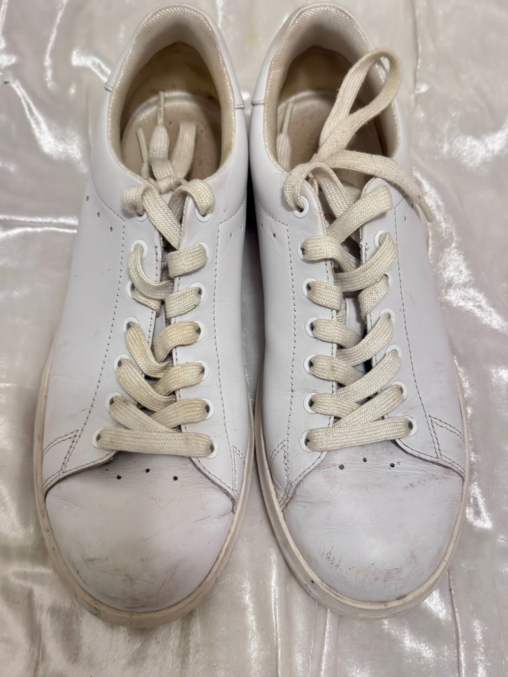 Tory Burch Howell Court  White Leather Low-Top Sneakers